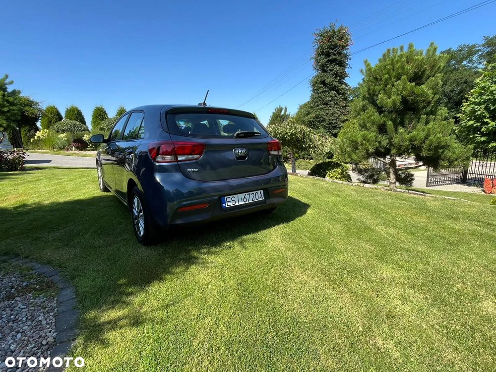 Kia Rio 1.2 M - 7