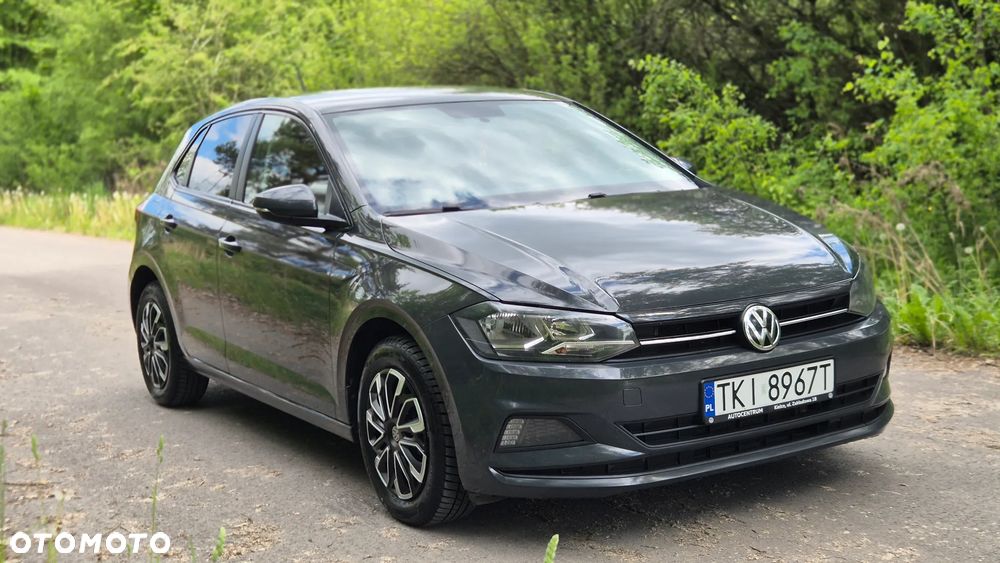Volkswagen Polo 1.6 TDI SCR Trendline - 24