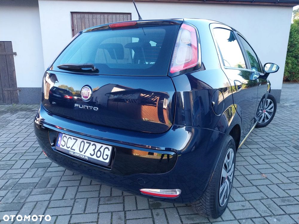 Fiat Punto Evo 2011 photo 3