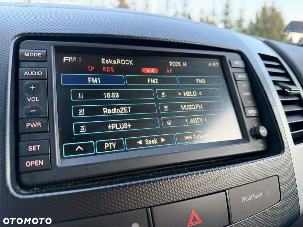 Citroën C-Crosser - 27