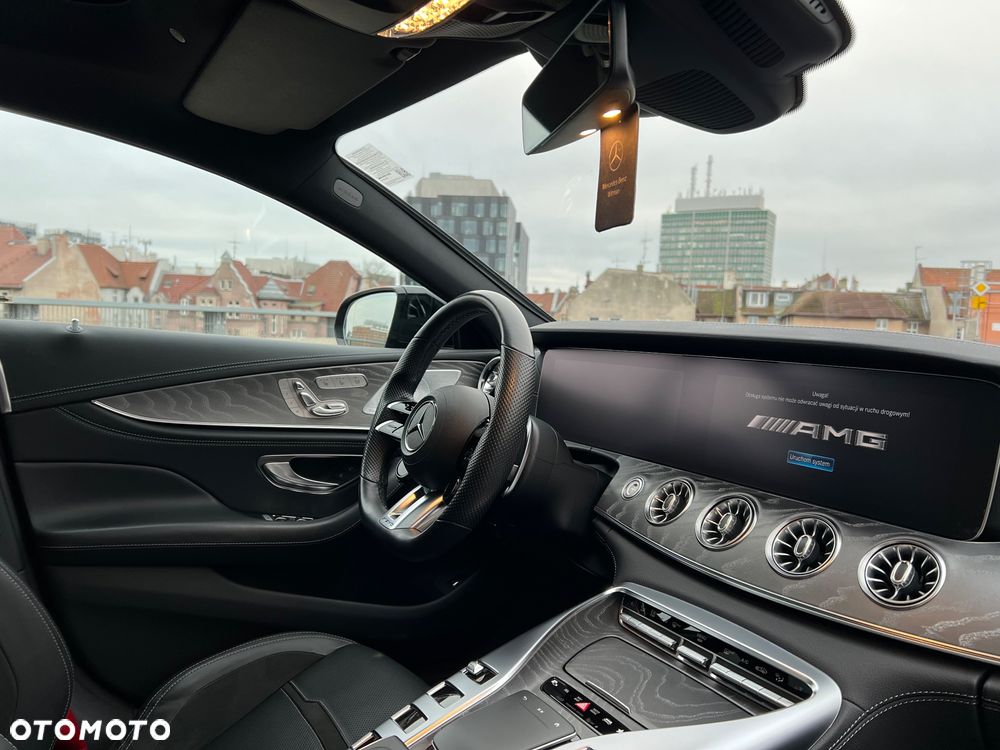 Mercedes-Benz AMG GT 43 4-Matic+ - 23