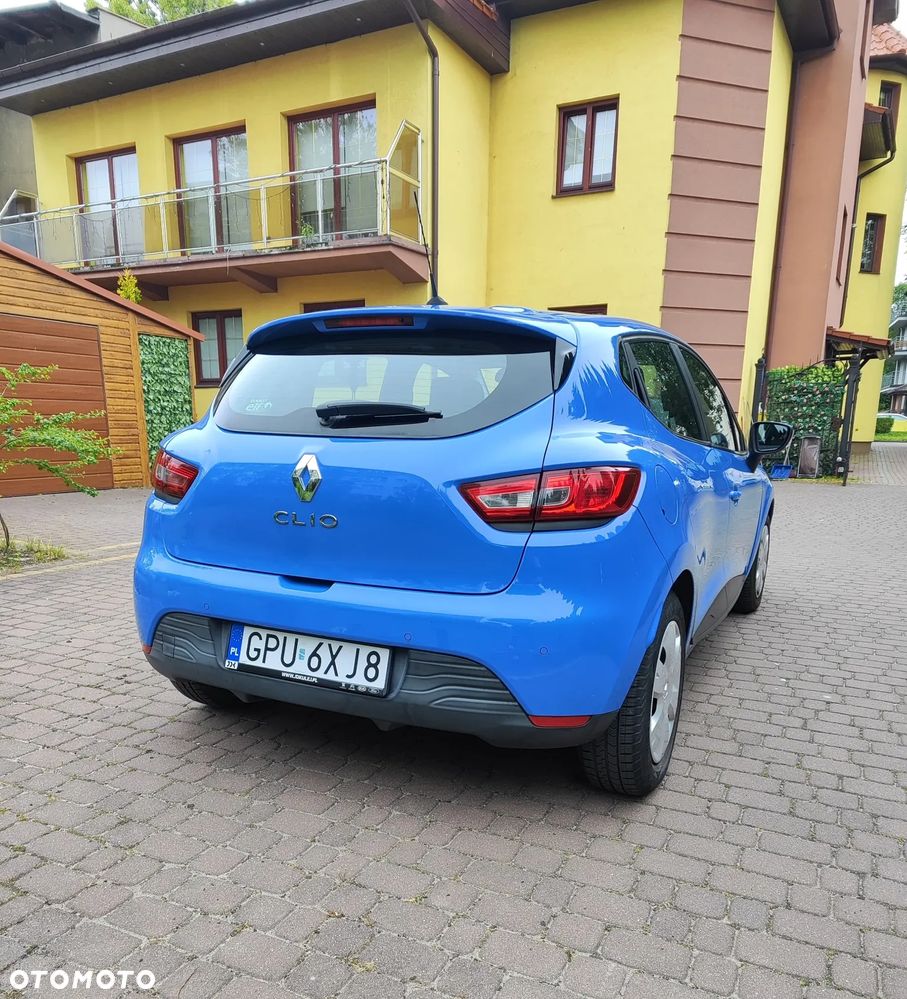 Renault Clio - 6