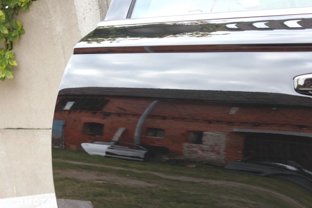 DRZWI TYLNE LEWE AUDI A6 C7 AVANT LY9B 2015 - 10