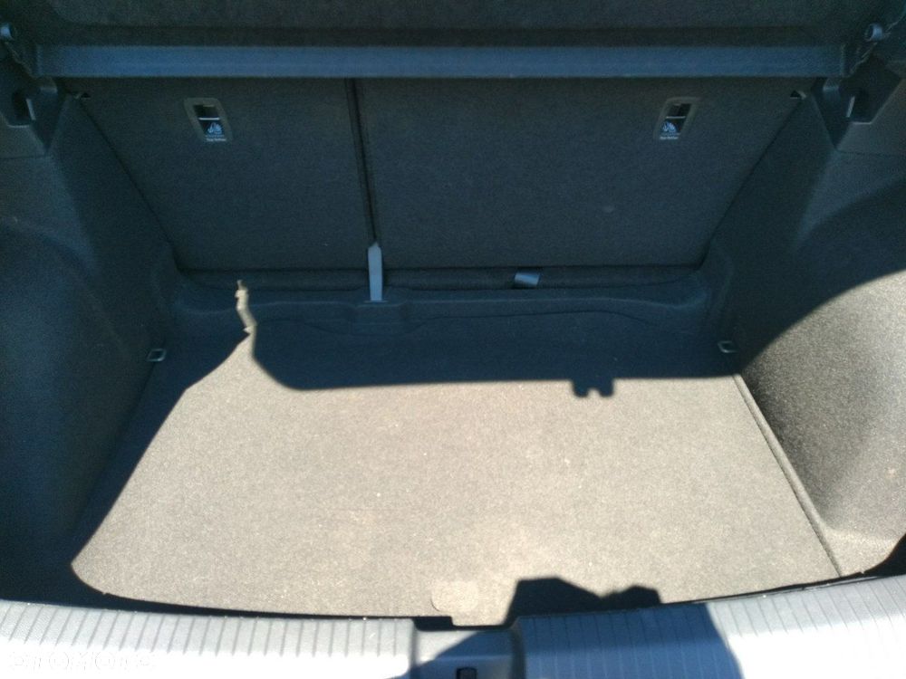 Volkswagen T-Roc 1.0 TSI - 30