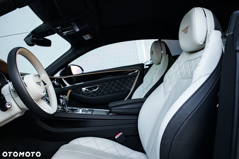 Bentley Continental GT V8 Mulliner - 31
