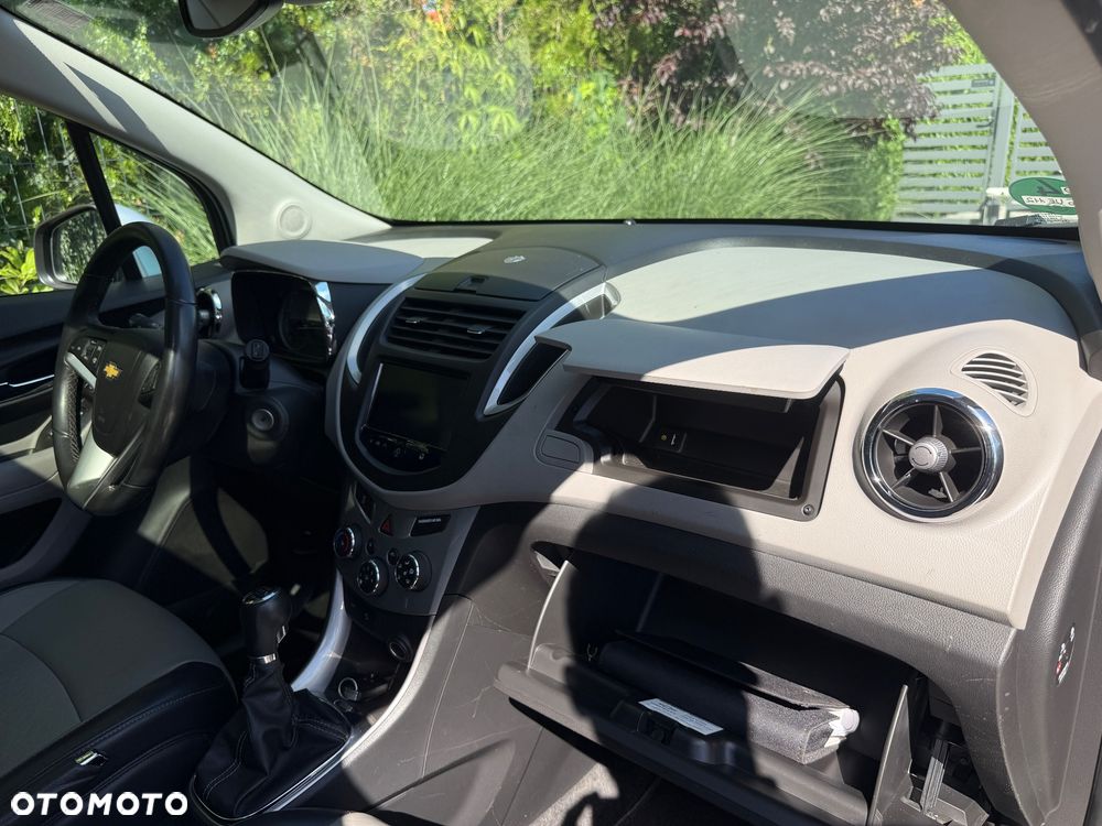 Chevrolet Trax 1.4 T LS - 18