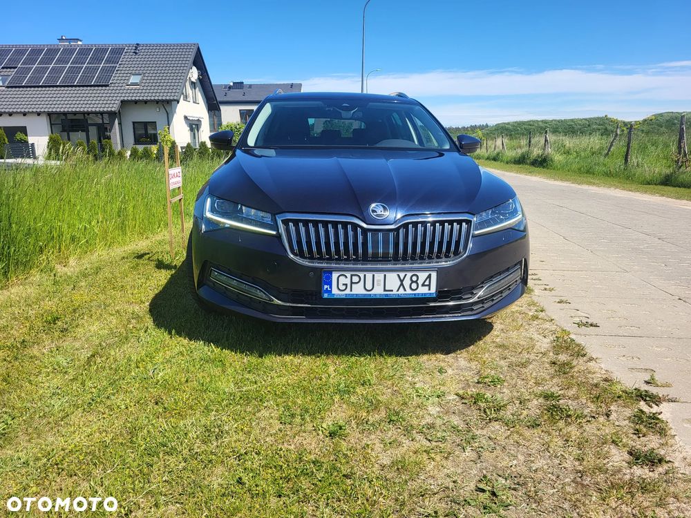 Skoda Superb 2.0 TDI SCR Style DSG - 2