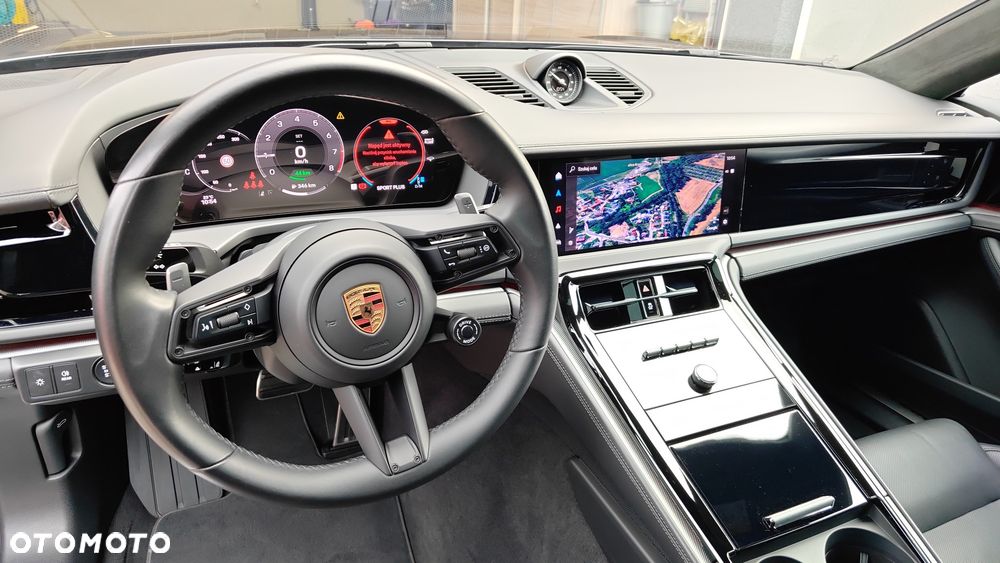 Porsche Panamera 4 E-Hybrid PHEV - 33