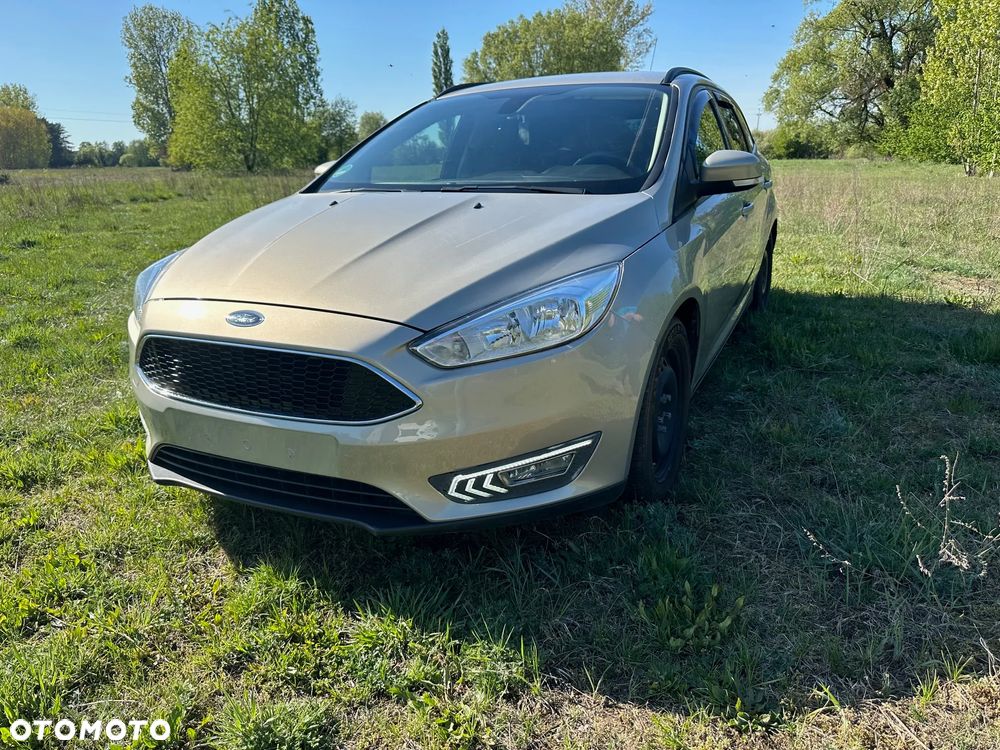 Ford Focus Turnier 1.5 EcoBoost Start-Stopp-System Business Edition - 1