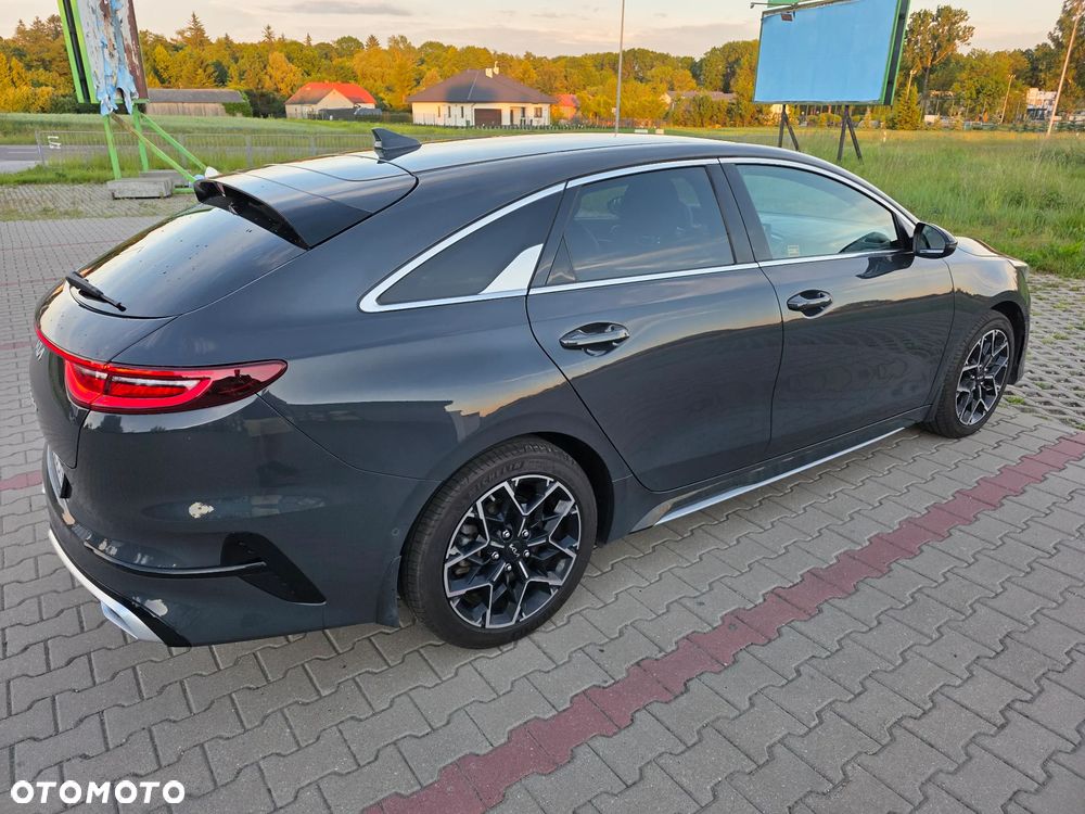 Kia ProCeed - 5