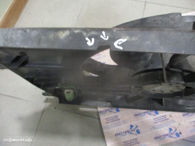 Ventilador 0130308454  16457019  13352273  0130308114  16457006  970559351   3135104038  52430903  52438207 3135103785 3135104045 OPEL ASTRA J FASE 1 2012 1.7CDTI 110CV 5P BRANCO BOSCH DANIFICADO - 7