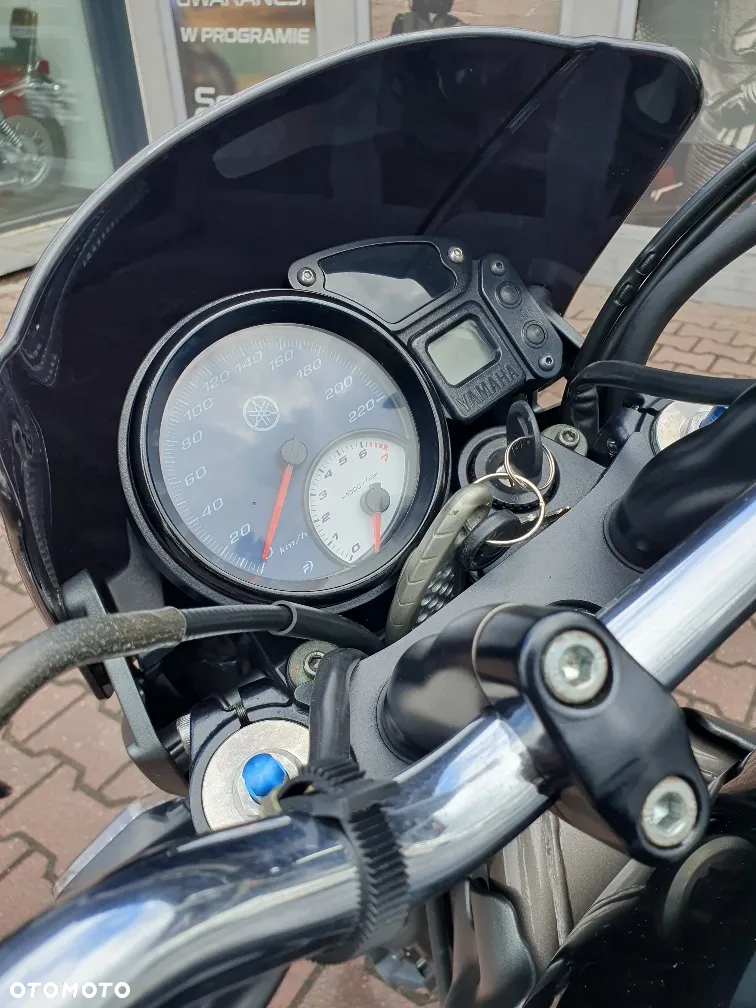 Yamaha BT - 15
