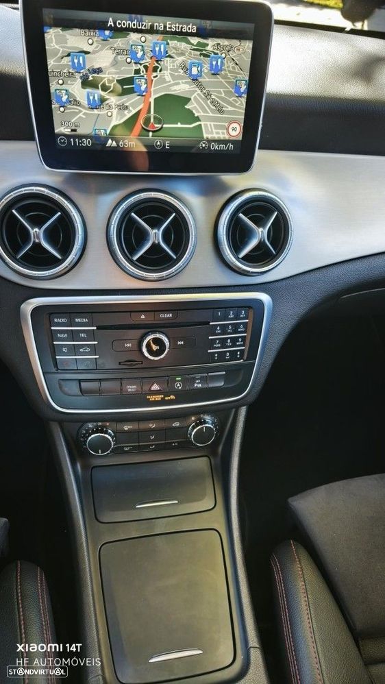 Mercedes-Benz CLA 200 d Shooting Brake AMG Line Aut. - 32