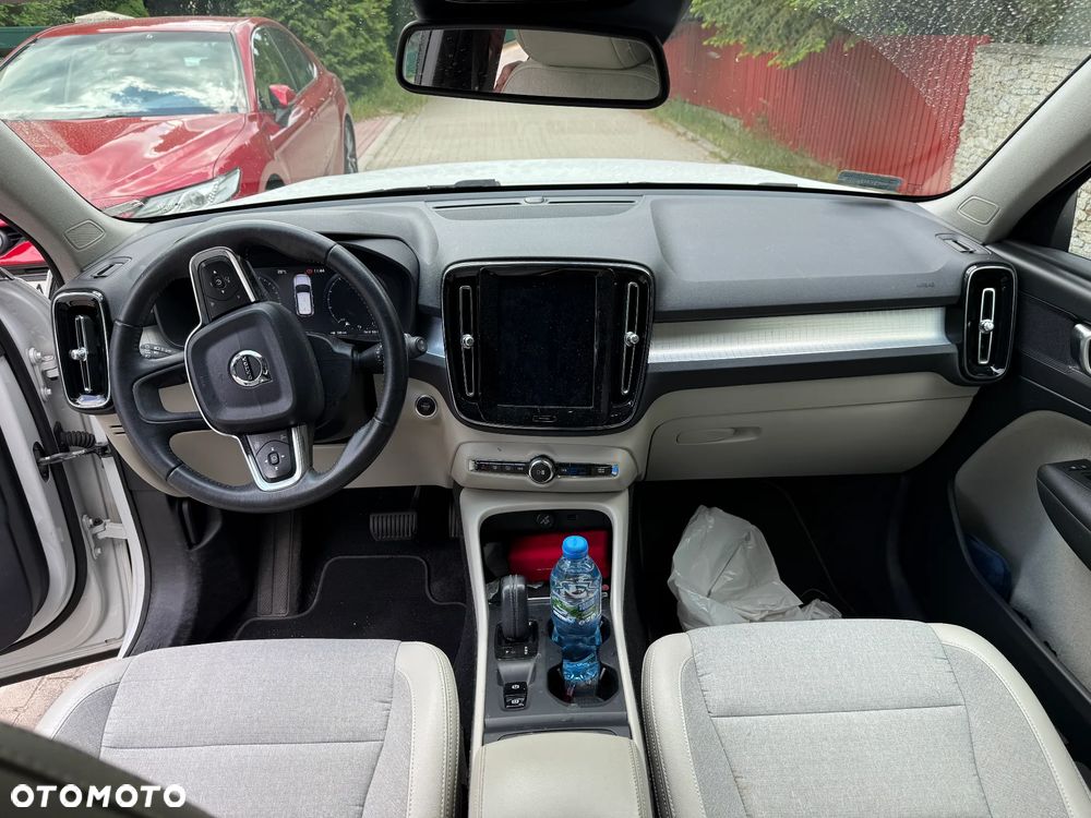 Volvo XC 40 T4 Momentum - 10