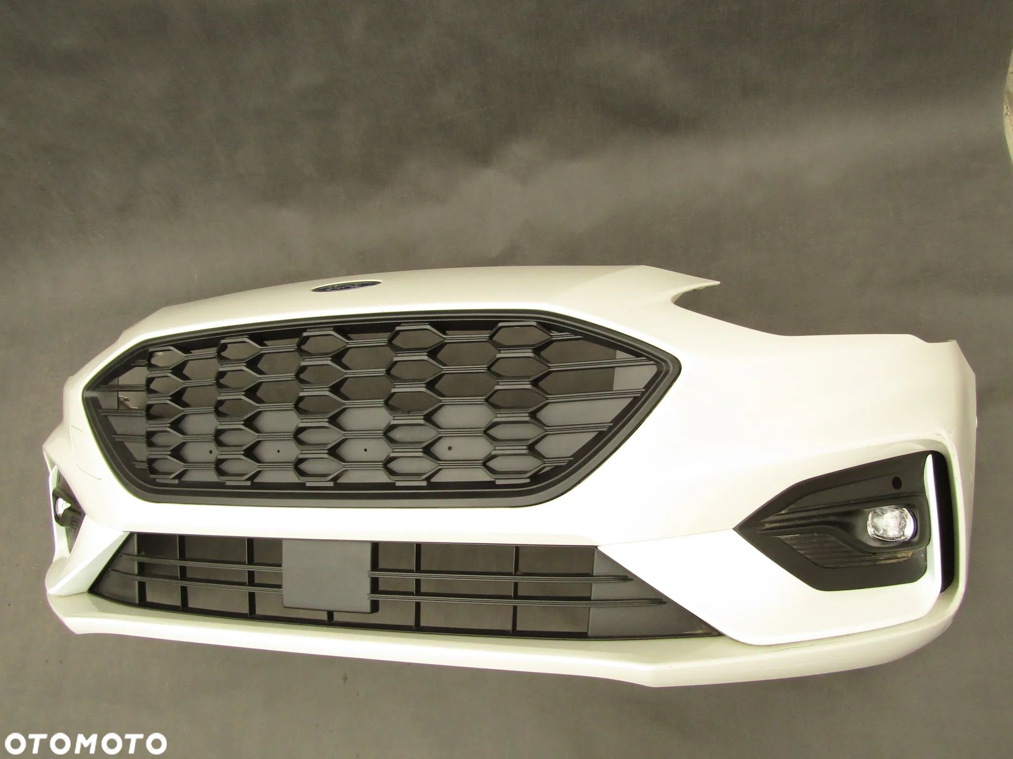 Zderzak przedni Ford Focus ST LINE MK4 18 - 23 Pdc-6 Lakier Metropolis White - 1
