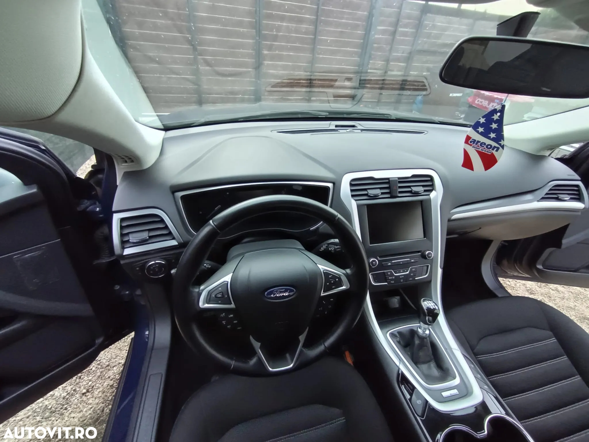 Ford Mondeo - 7