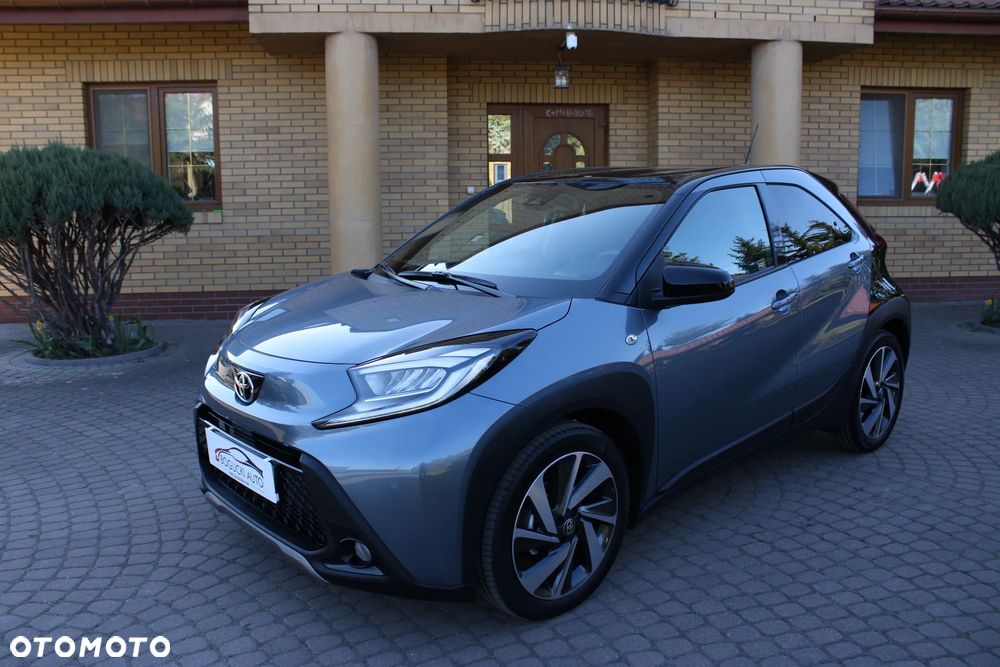 Toyota Aygo X 1.0 VVT-i Executive - 3