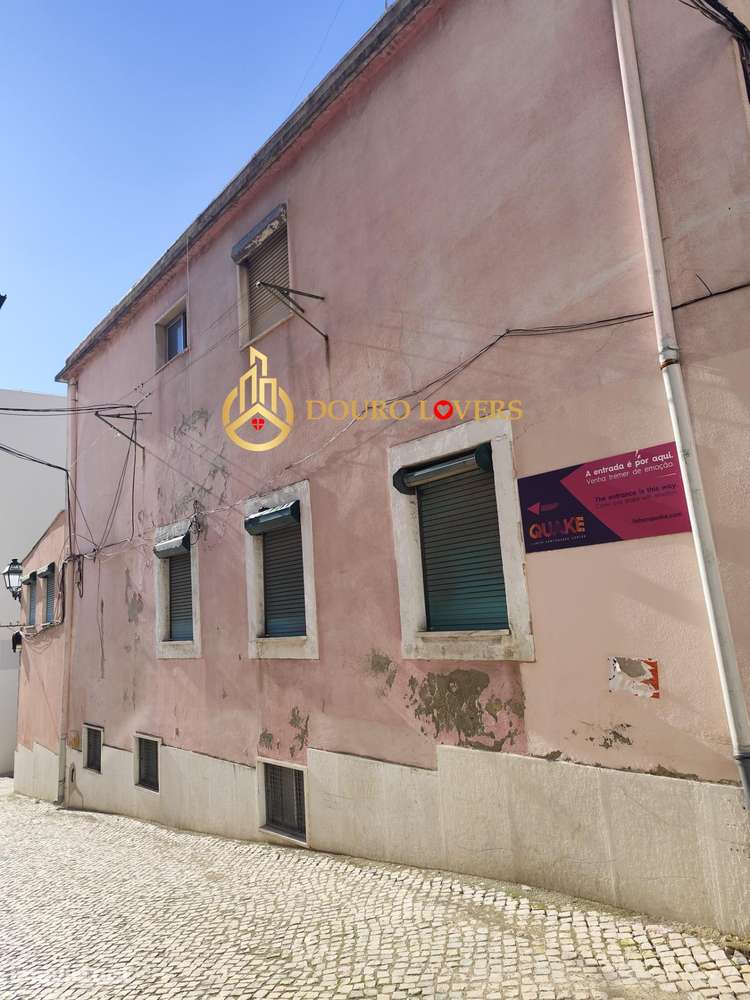 Edifício para investimento em Lisboa - Grande imagem: 2/18