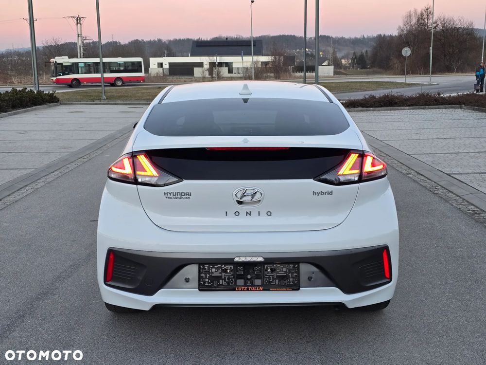 Hyundai IONIQ 1.6 GDI - 4