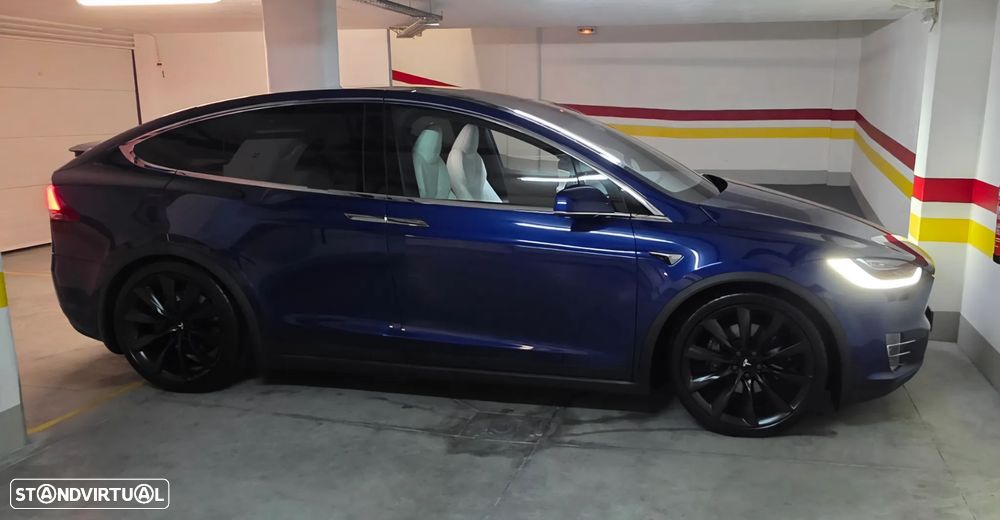 Tesla Model X 100 kWh Long Range AWD - 12