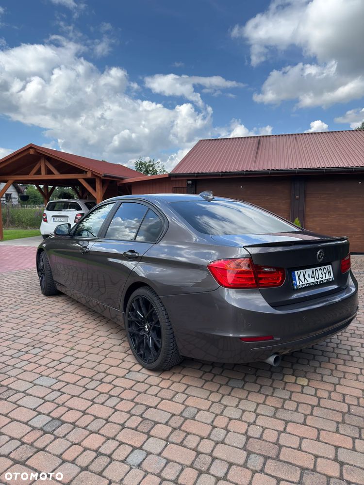 BMW Seria 3 - 2