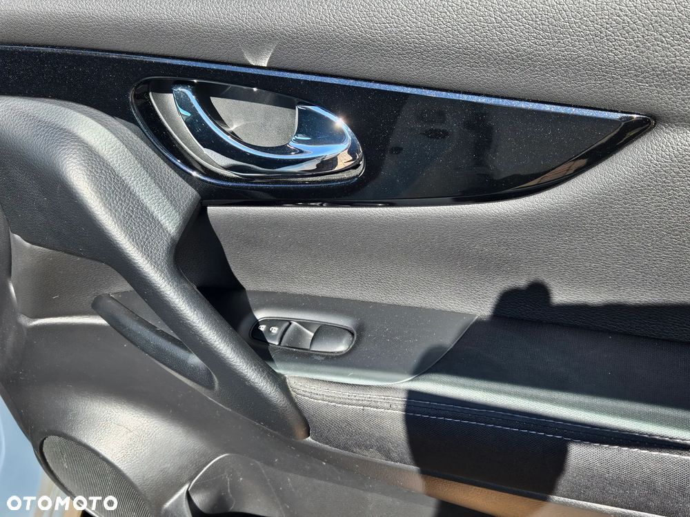 Nissan Qashqai 1.2 DIG-T Tekna - 19