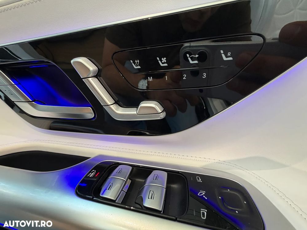 Mercedes-Benz SL 680 Maybach Monogram Series - 22
