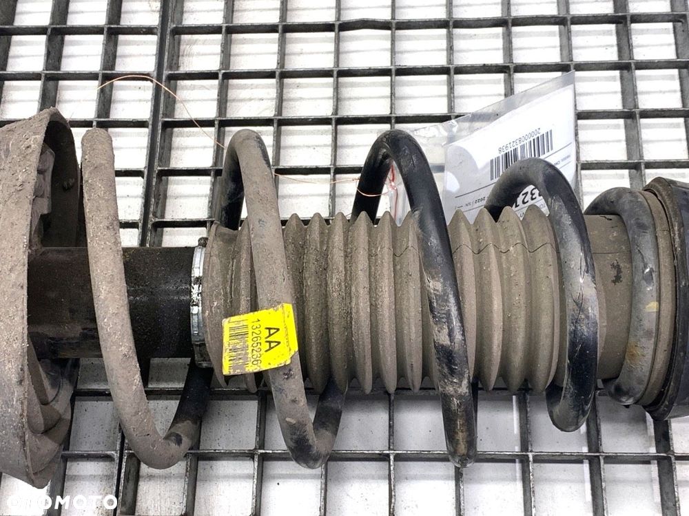 AMORTYZATOR PRAWY PRZÓD ZE SPRĘŻYNĄ  CHEVROLET CRUZE (J300) 2009 - 2022 1.6 91 kW [124 KM] - 3