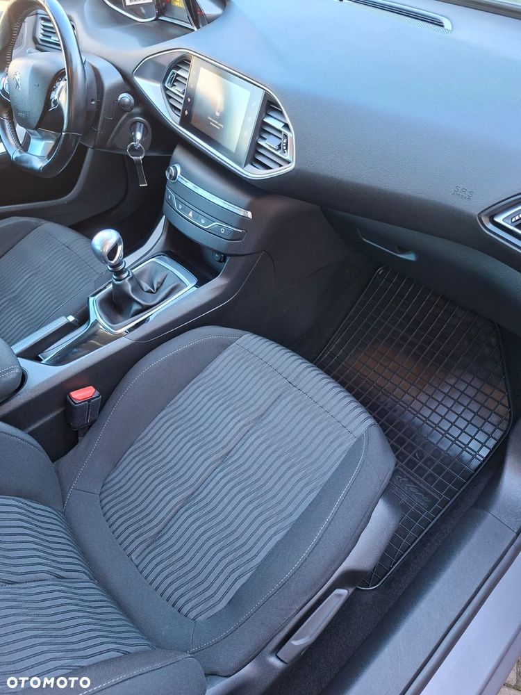 Peugeot 308 1.6 BlueHDi Active S&S - 5