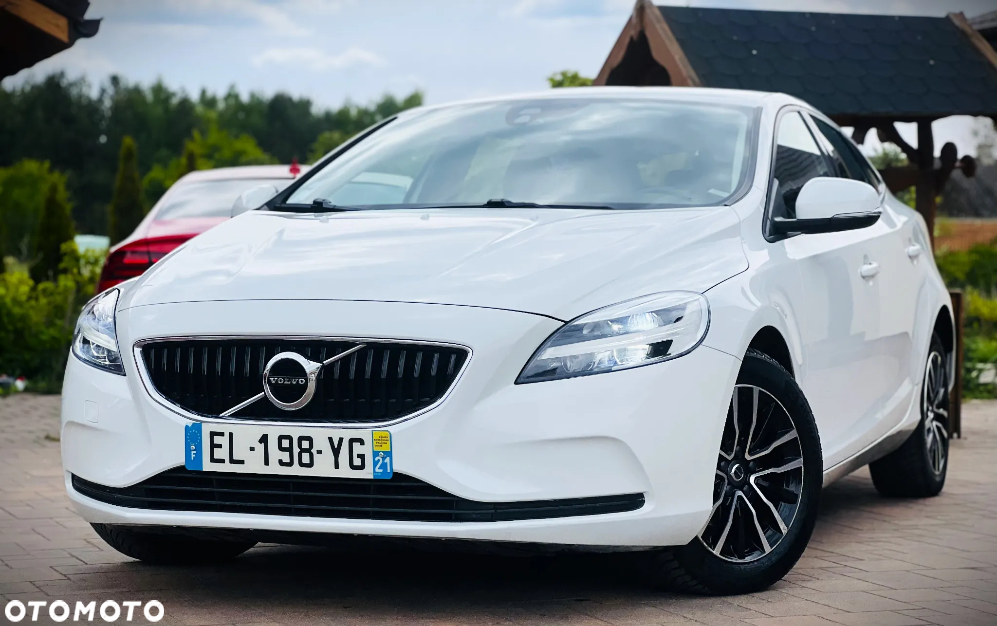Volvo V40 D2 Drive-E Momentum - 10
