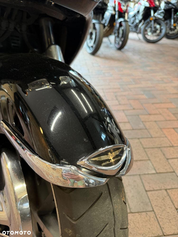 Honda GL - 10