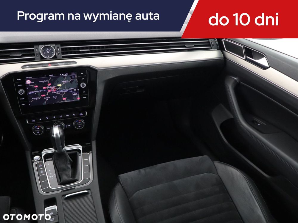 Volkswagen Passat Variant - 10