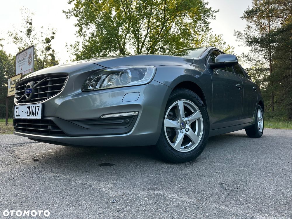 Volvo V60 D3 Geartronic Momentum - 3