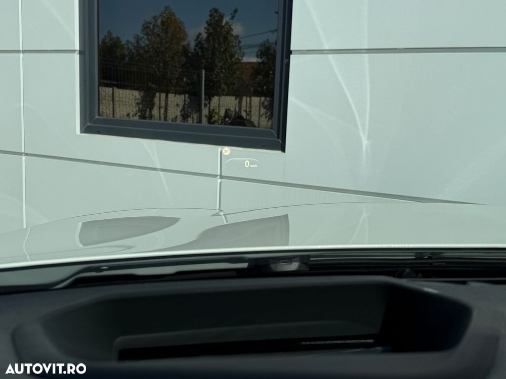 BMW Seria 5 530e Aut. M Sport Edition - 19