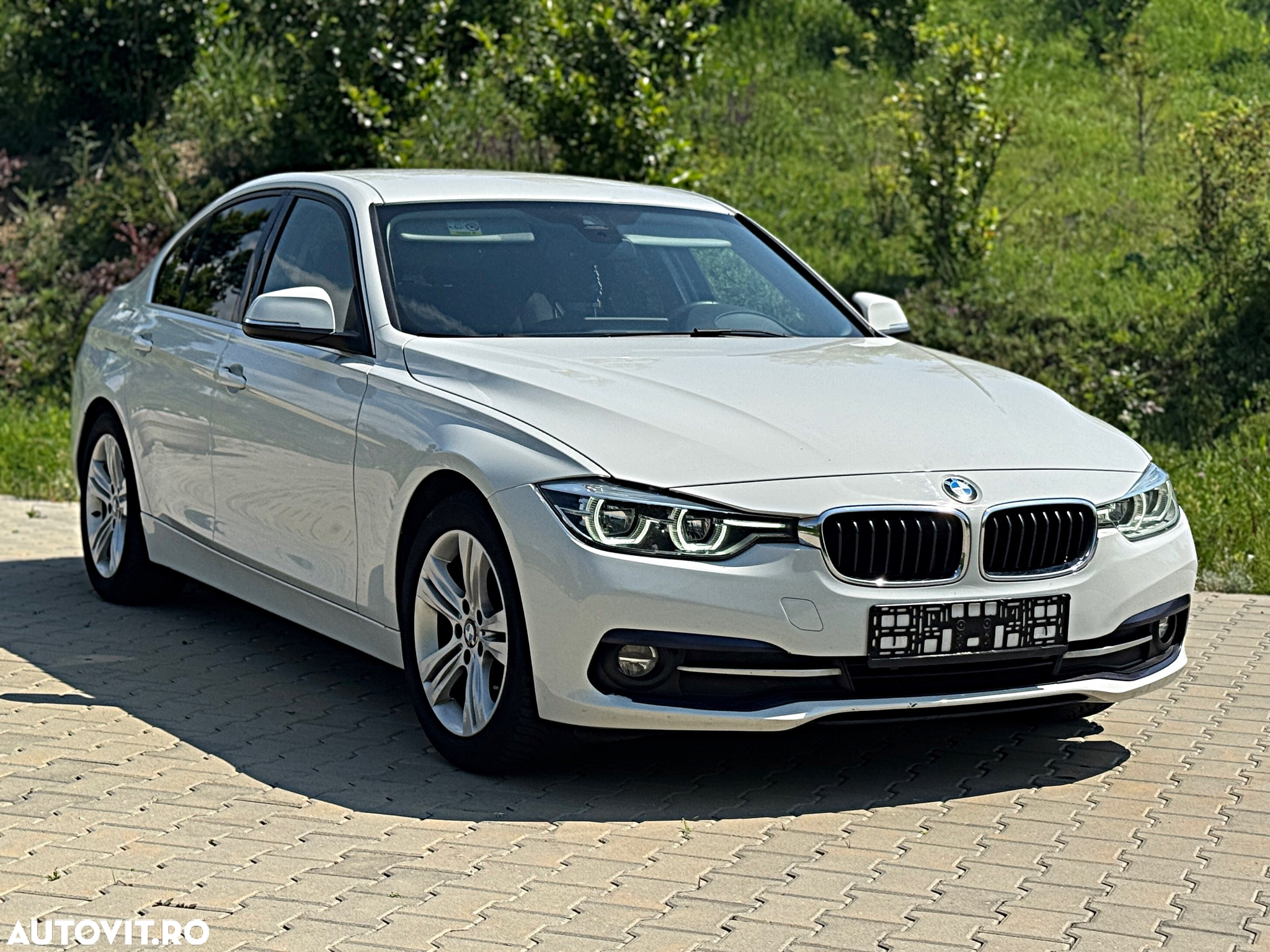 BMW Seria 3 - 21