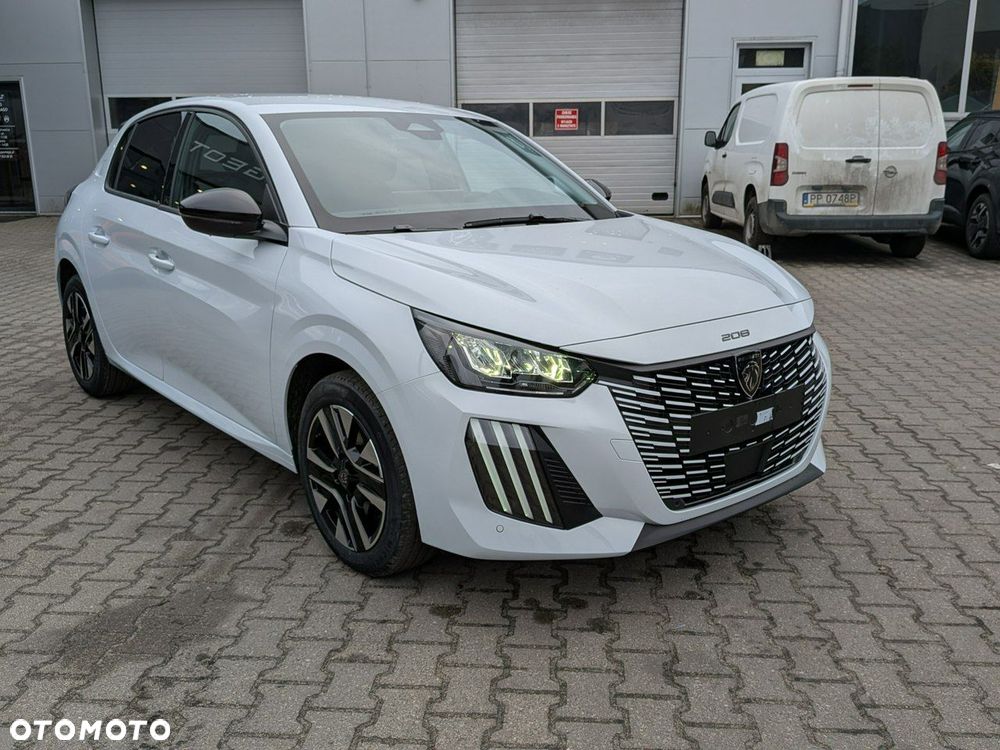 Peugeot 208 - 5