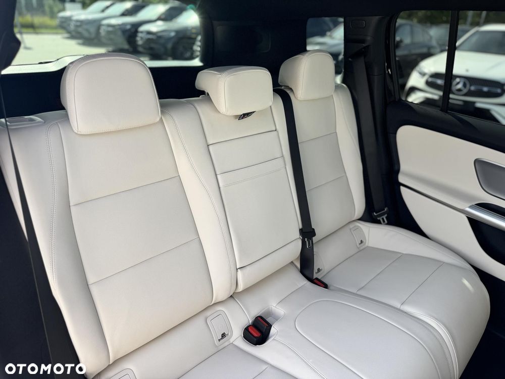 Mercedes-Benz GLB 200 mHEV 8G-eDCT - 18