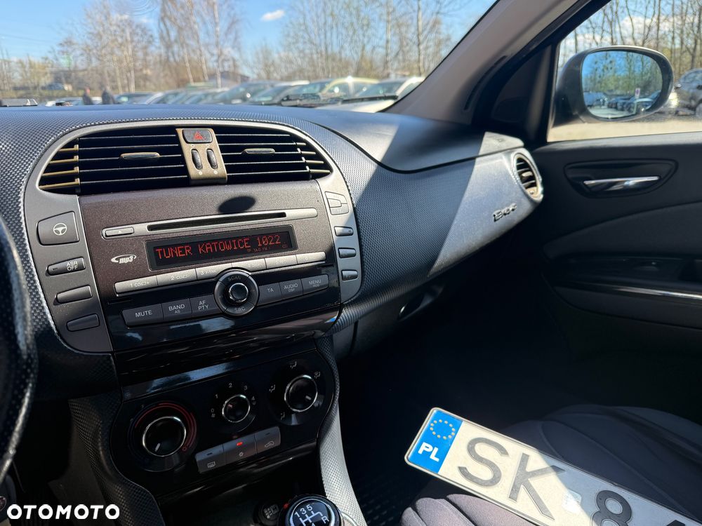 Fiat Bravo 1.9 Multijet Active - 12
