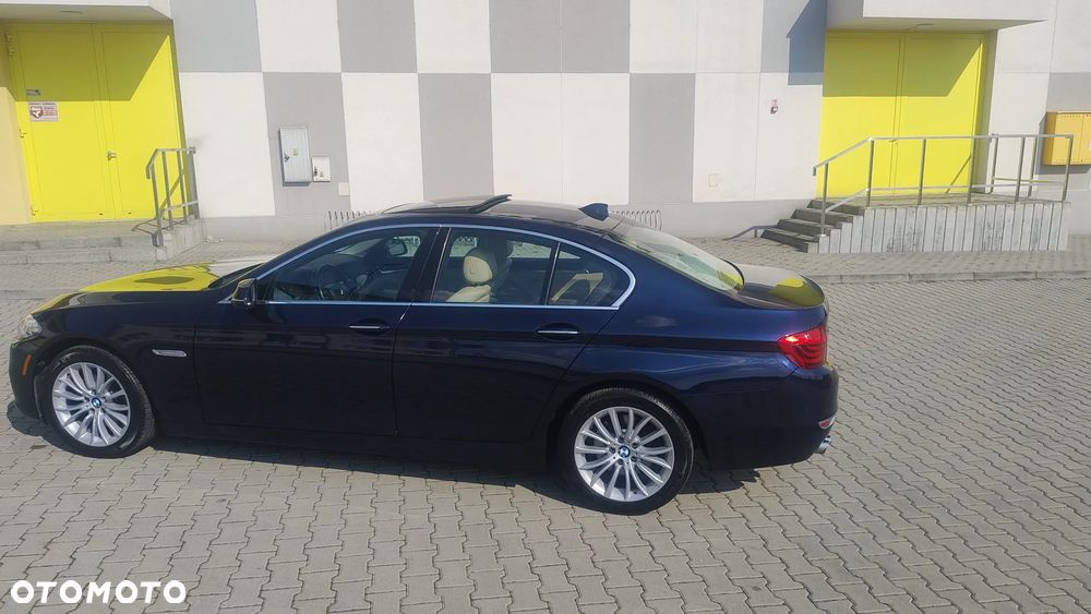 BMW Seria 5 528i xDrive Luxury Line - 25