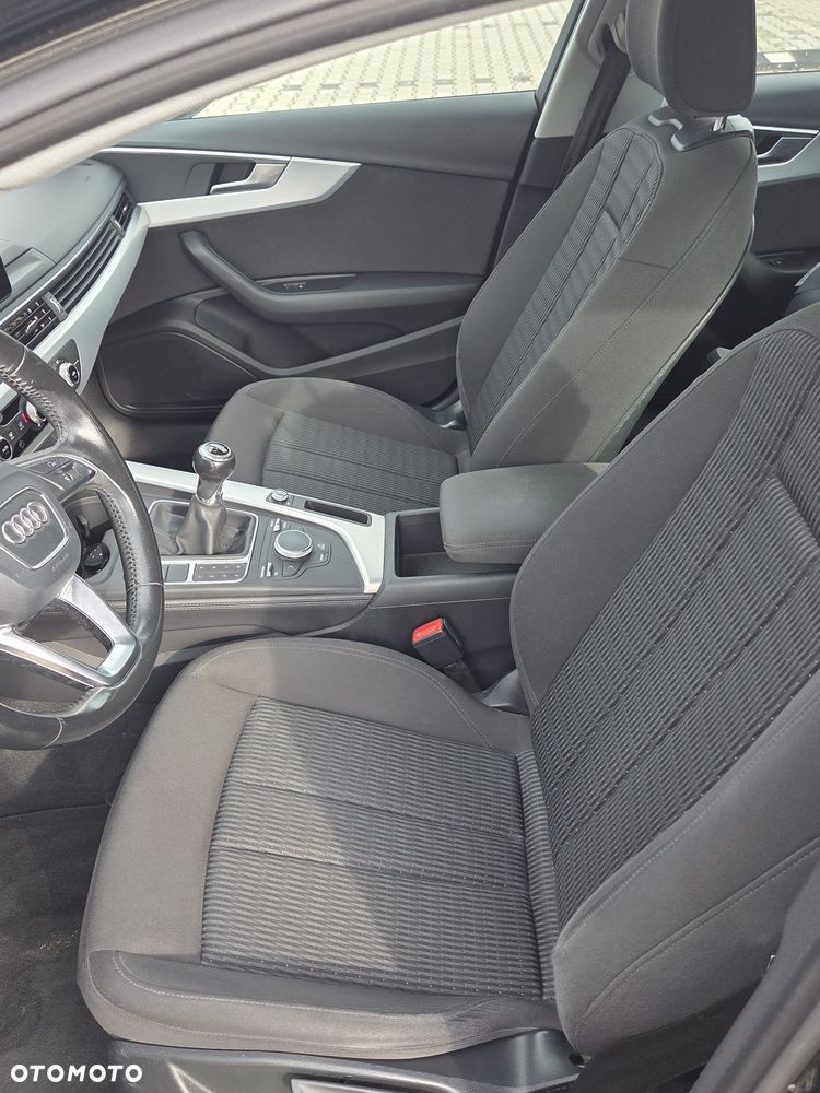 Audi A4 Avant - 8