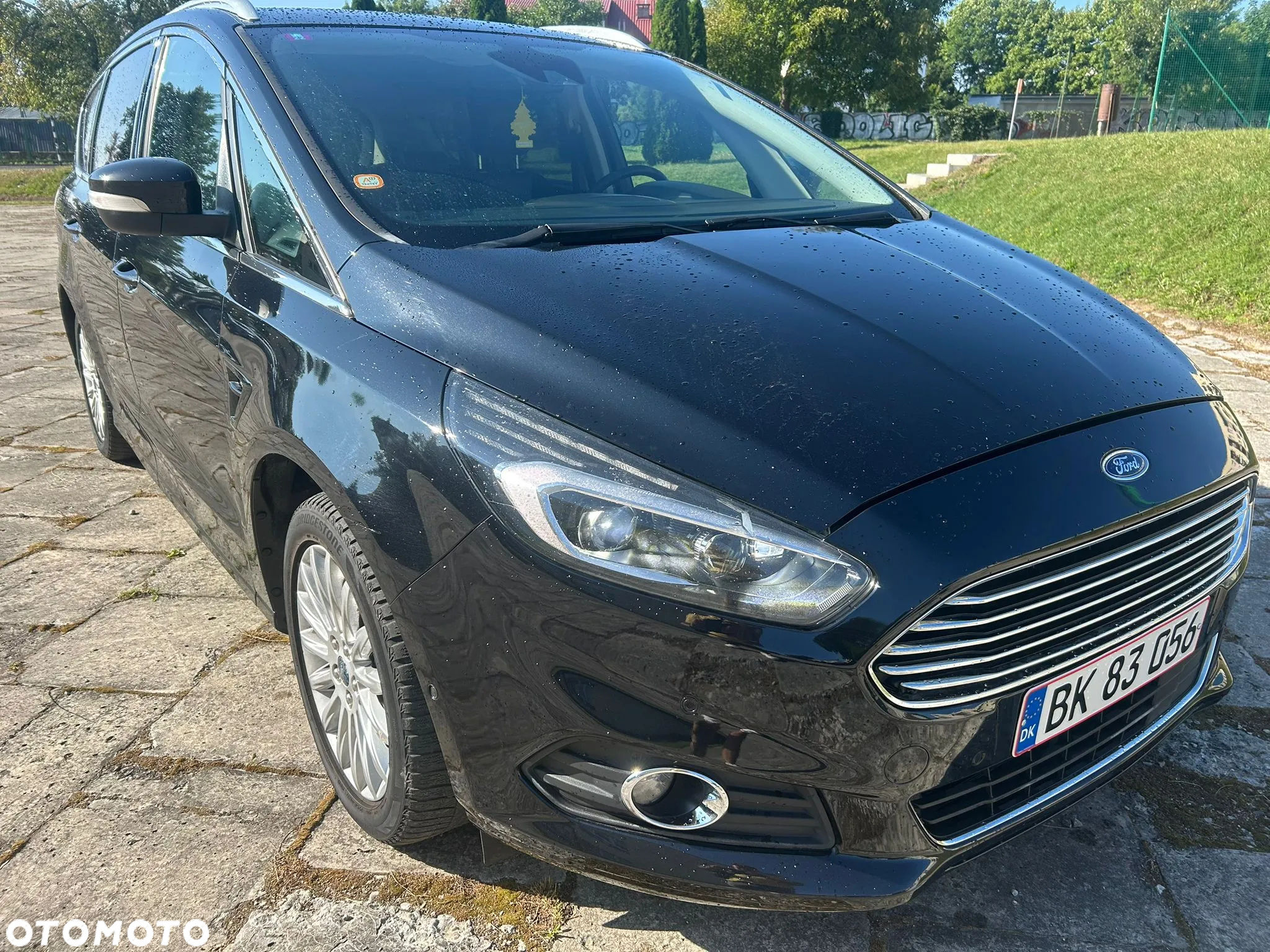 Ford S-Max - 8