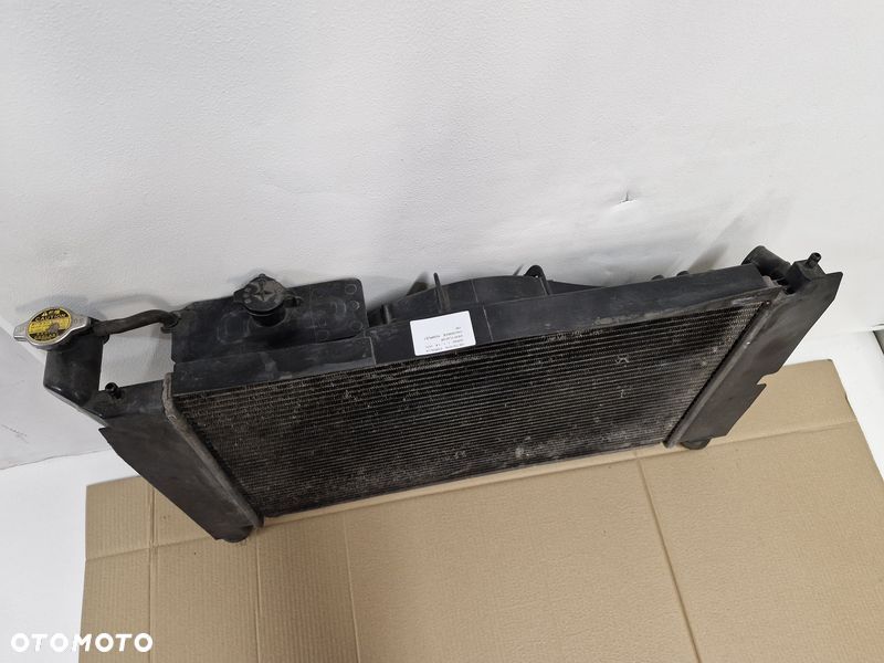 toyota corolla verso 1 i 1.8 vvti wentylator chłodnica wody komplet - 4