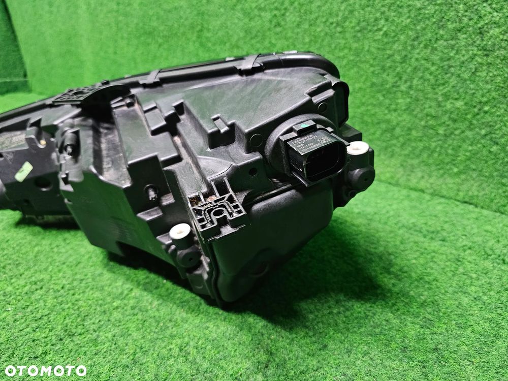 AUDI A4 B9 LIFT 2020r ----> REFLEKTOR PRAWY PRZEDNI FULL LED MATRIX - 8