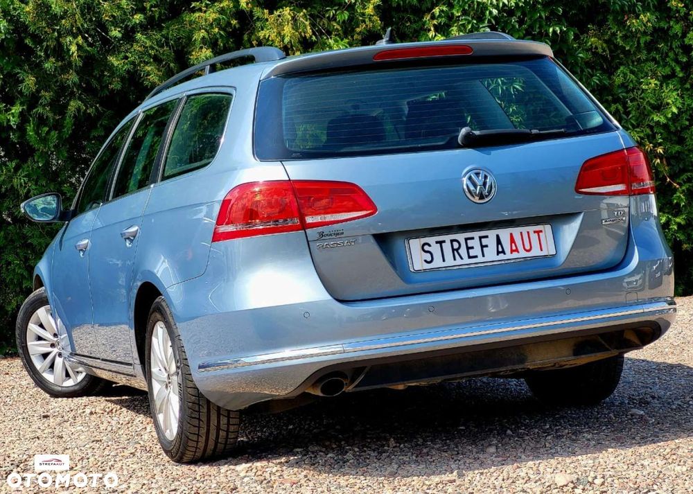 Volkswagen Passat - 2