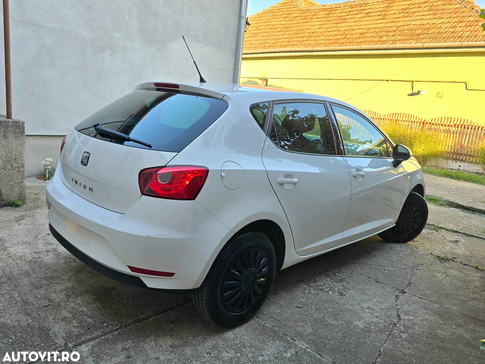 Seat Ibiza 1.2 12V Style - 10