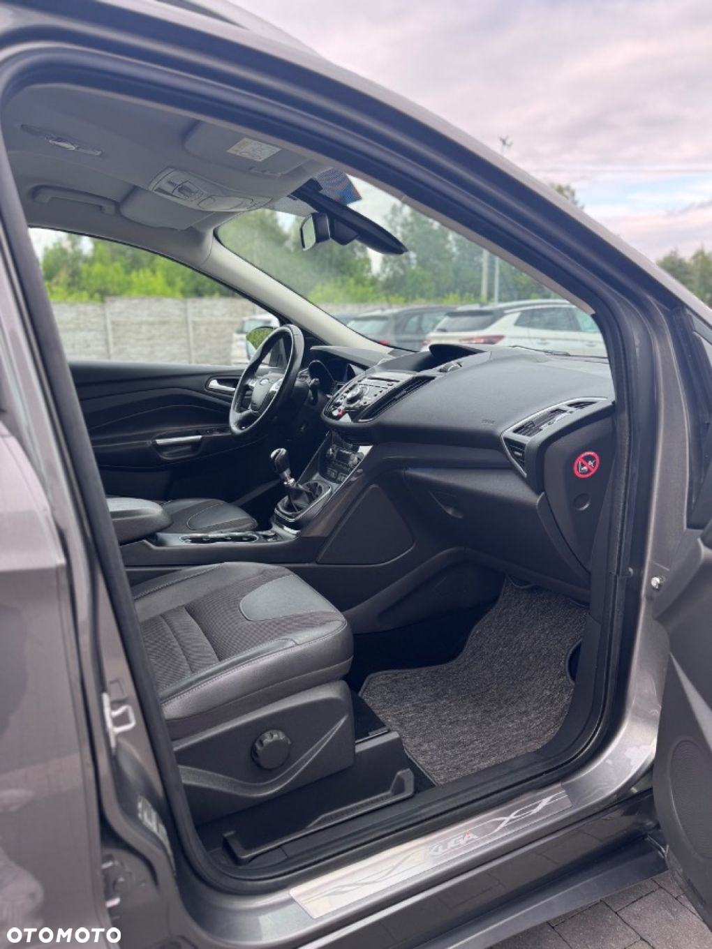 Ford Kuga - 39