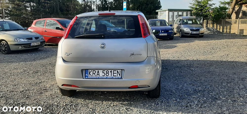 Fiat Grande Punto - 6