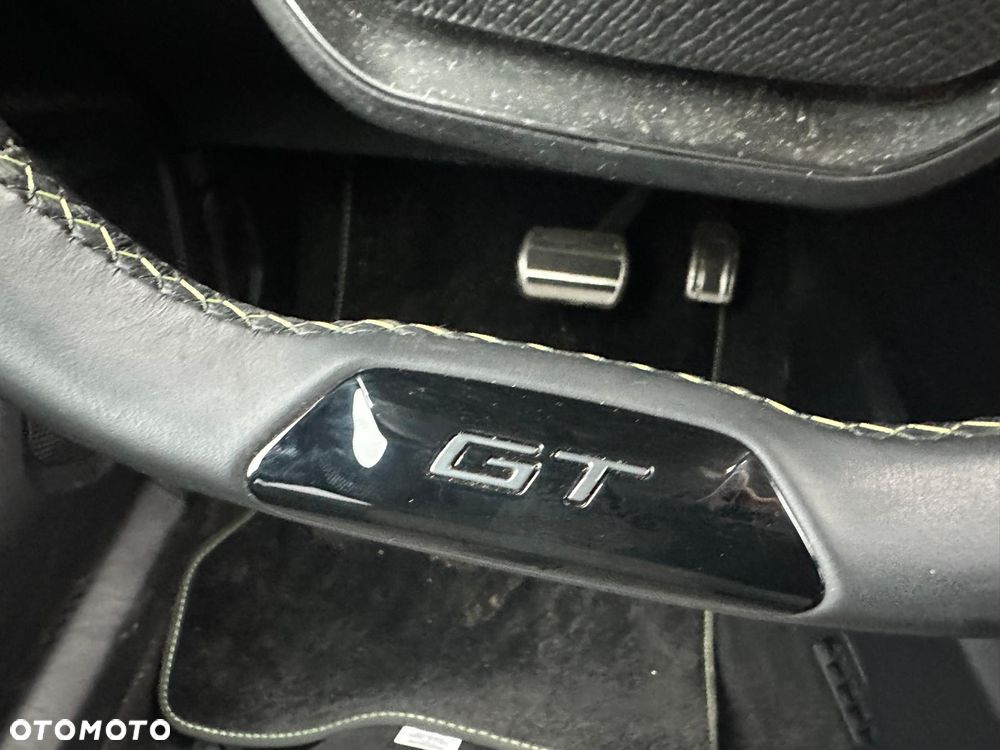 Peugeot 2008 Hybrid 136 e-DSC GT - 15