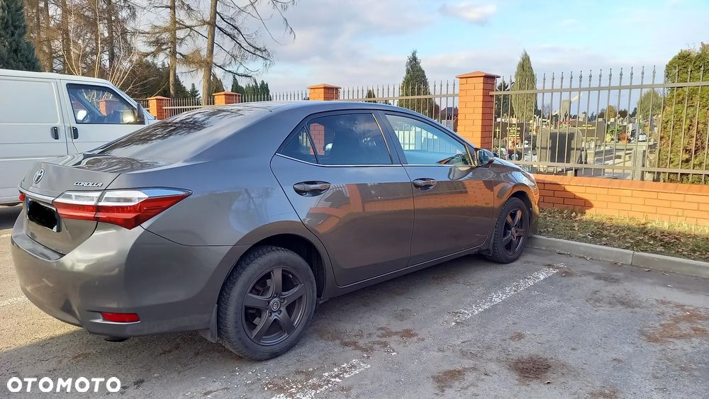 Toyota Corolla 1.6 Comfort - 4