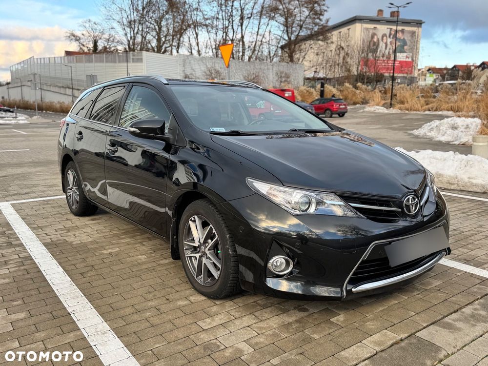 Toyota Auris 1.4 D-4D Premium EU5 - 13